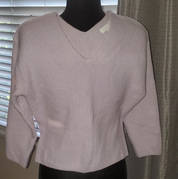 H&M ladies v-neck long sleeve, dropped shoulder, lavender sweater sz XS - Picture 4 of 9